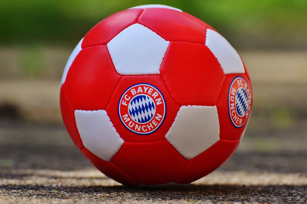 FC Bayern Mnichov má digitální měnu a vytvoří digitální karty hráčů