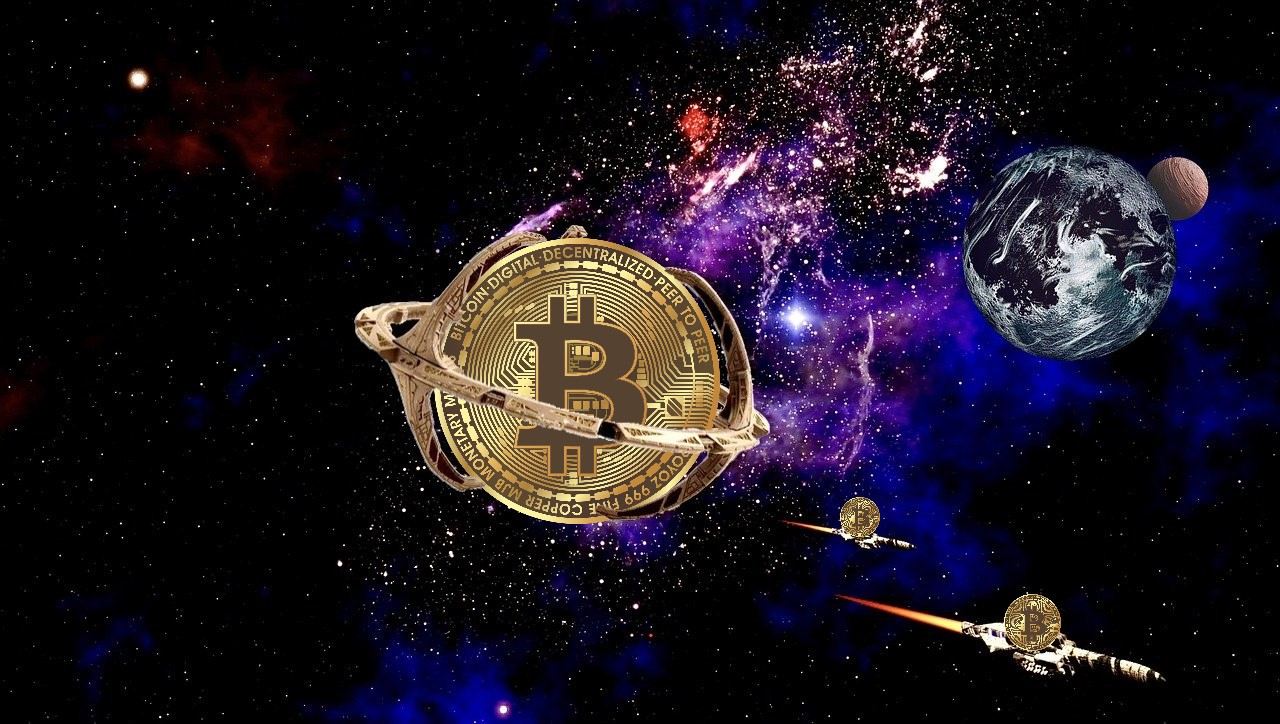 Bitcoinové poplatky šly “to the moon!” Poslat Bitcoin je nyní nejdražší v historii a způsobil to propad hashrate