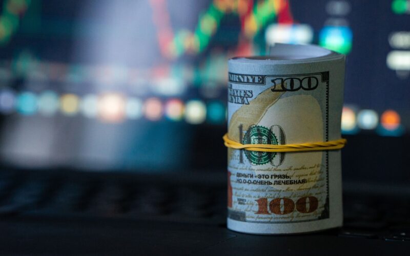 hotovost, peníze, dolar, usd, trhy, burzy, akcie