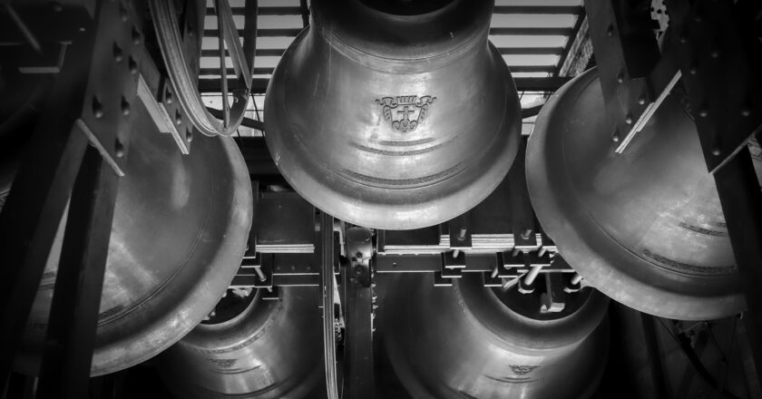 Krachy v USA připomínají finanční krizi 2008: Guvernér Bank of England zvoní na poplach